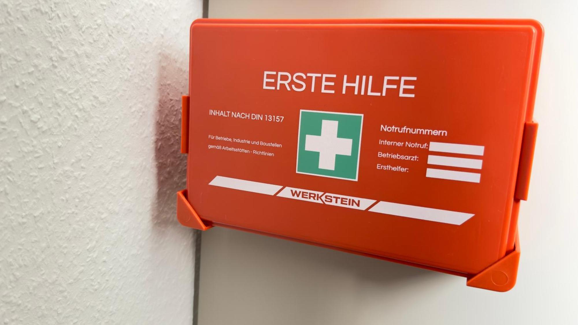 Fewo Am Park - 4P, Boxspringbett, Balkon, Smarttv, Gesundbrunnen, Familienfreundlich Halle  Eksteriør bilde